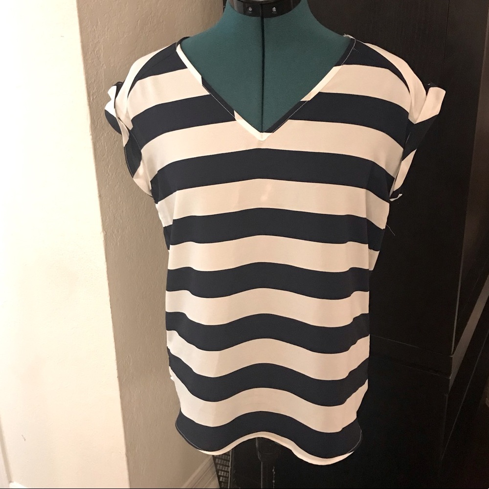Chiffon V-neck Blouse - Navy & White